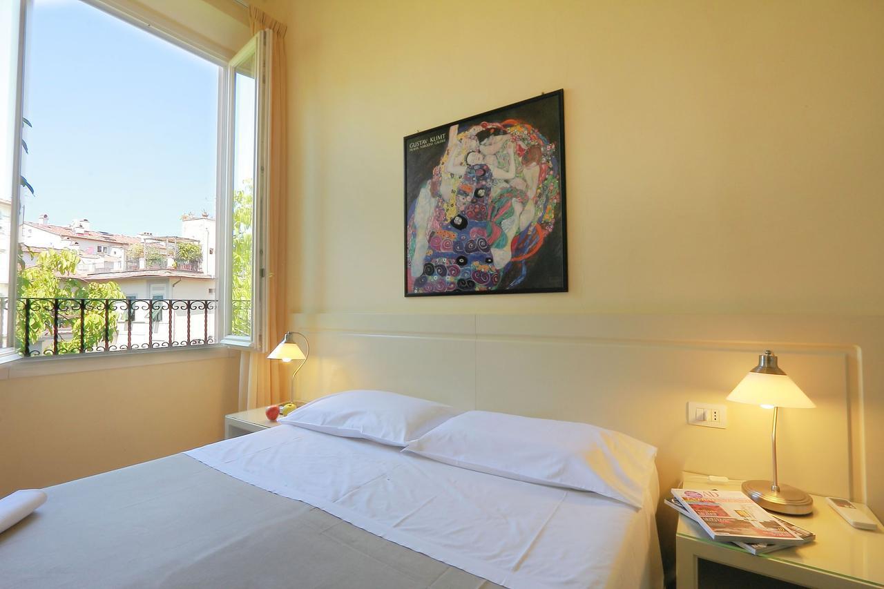 Relais Martinez Florence Ngoại thất bức ảnh