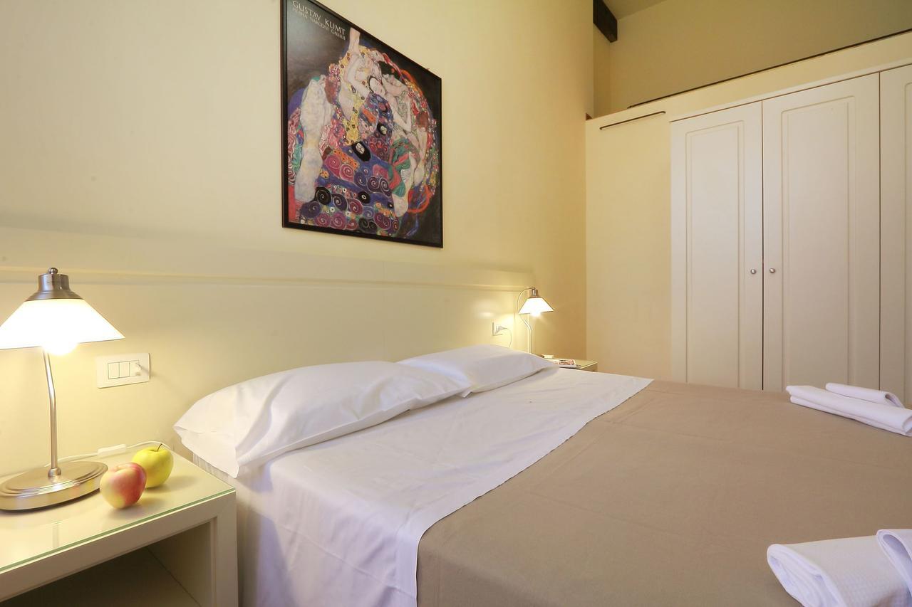 Relais Martinez Florence Ngoại thất bức ảnh