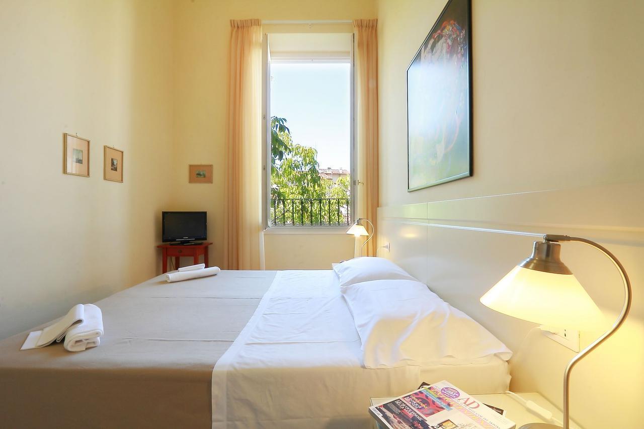 Relais Martinez Florence Ngoại thất bức ảnh