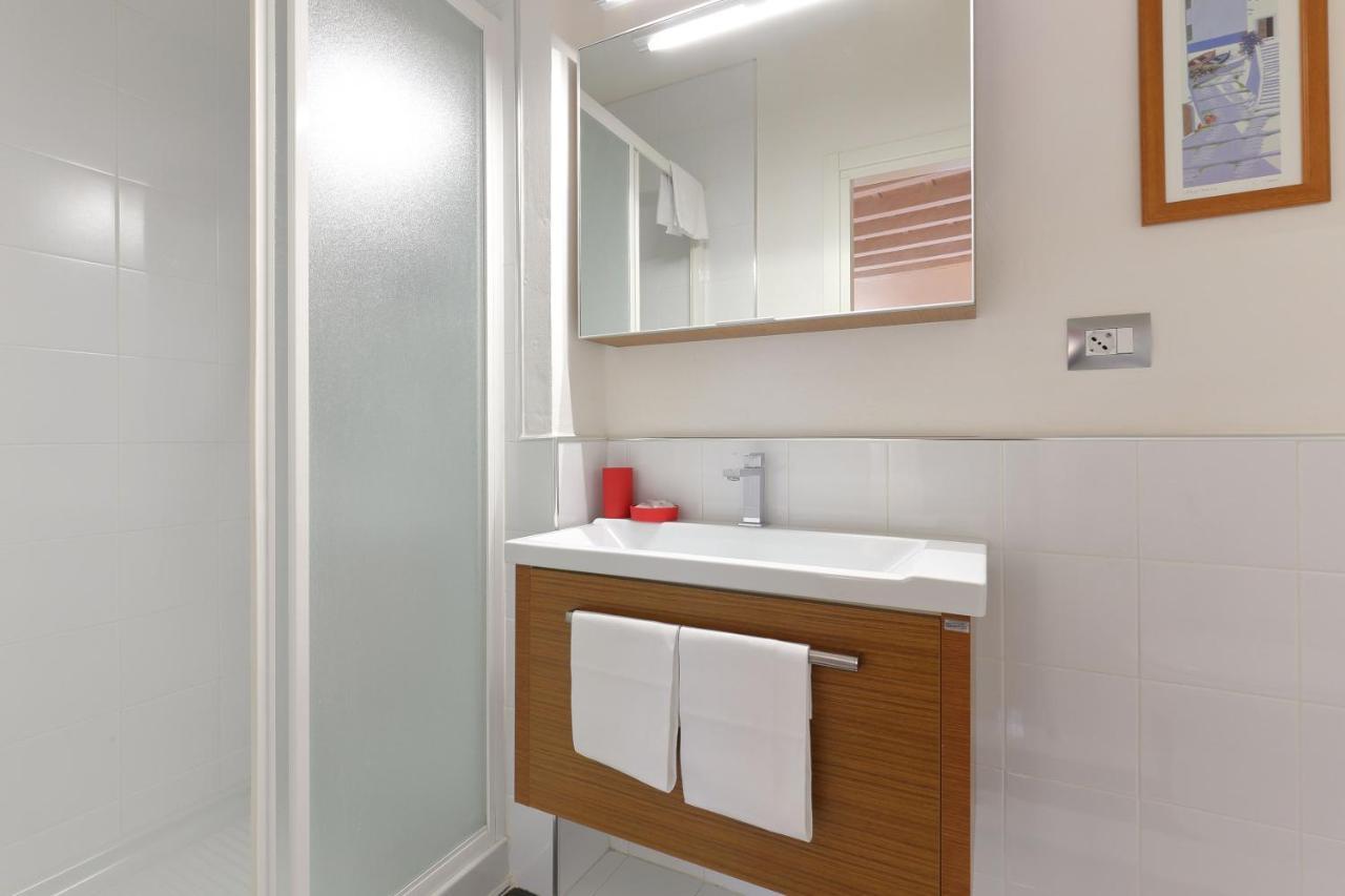 Relais Martinez Florence Ngoại thất bức ảnh